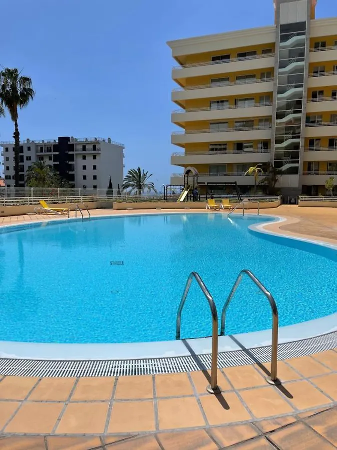 Ajuda Paradise Apartment With Pool And Private Parking フンシャル ポルトガル